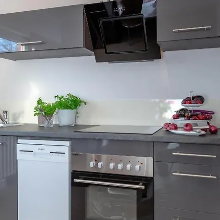 Thyra Apartment